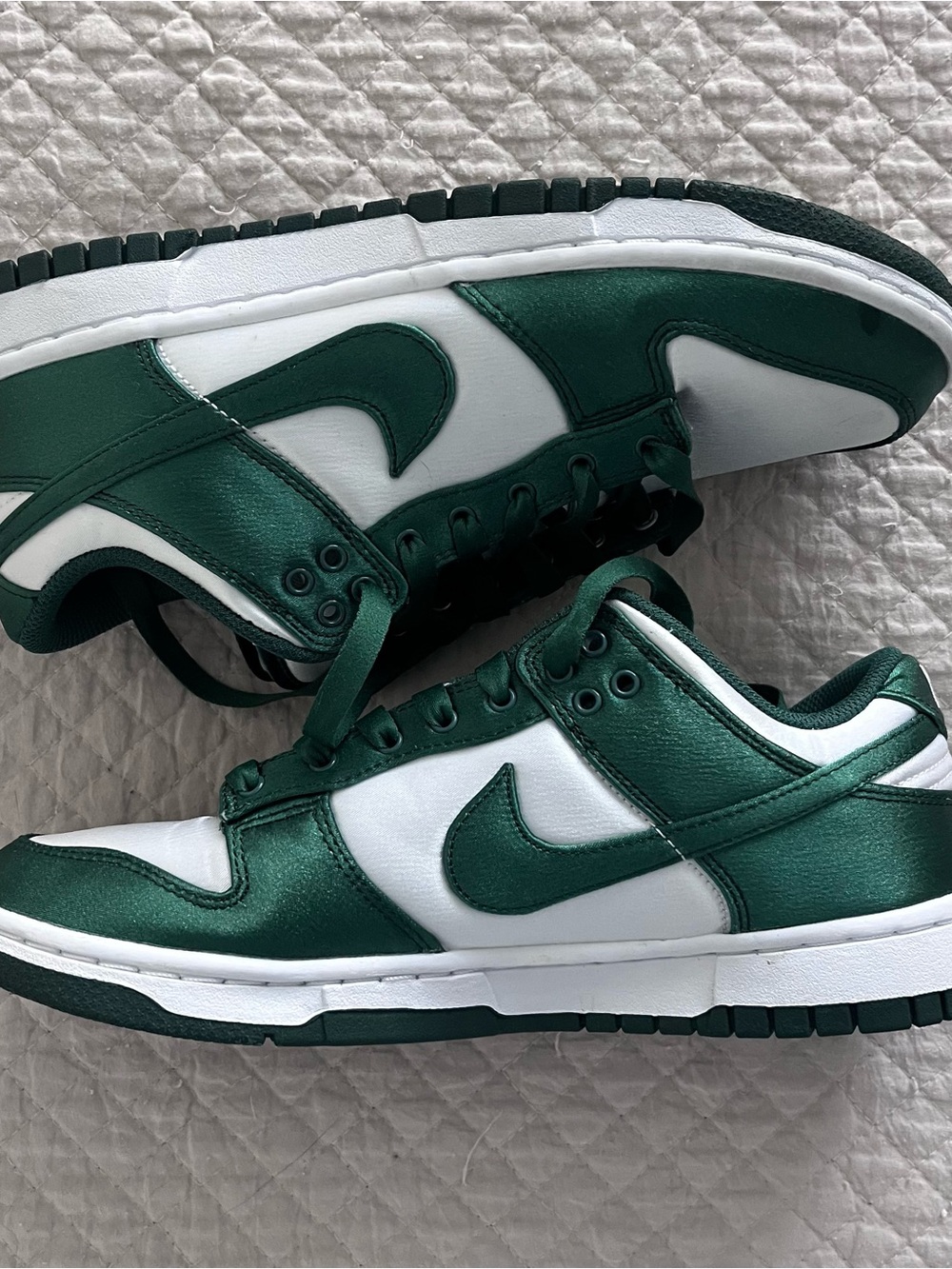 Nike Women’s Low-Top Sneakers in White and Dark Green